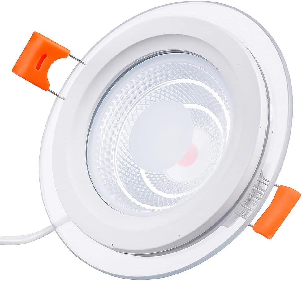 سبوت LED دائري زجاجي بزاوية مائلة، يوضح العدسة والإطار الأبيض ومشابك التثبيت البرتقالية وسلك التوصيل
