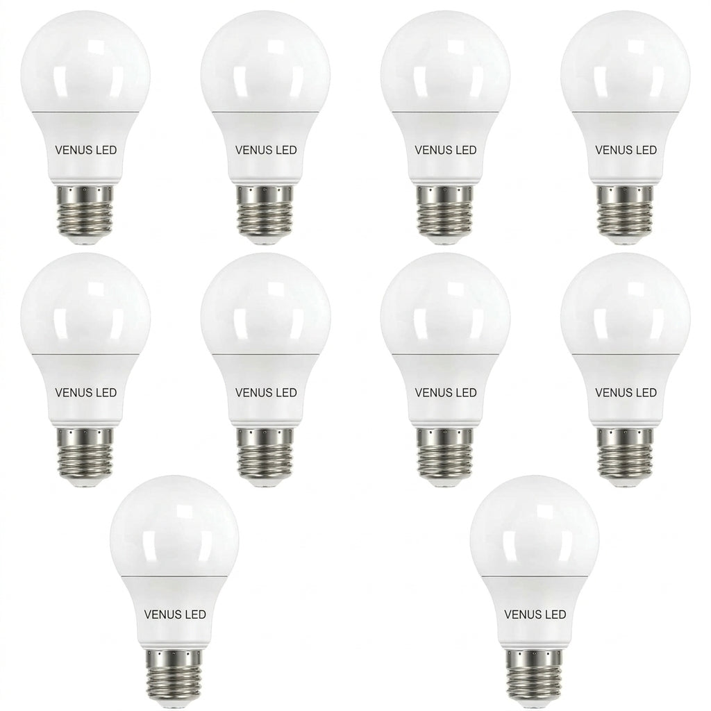 عشر لمبات فينوس LED بيضاء بقاعدة لولبية E27 فضية، مرتبة في ثلاثة صفوف على خلفية بيضاء.